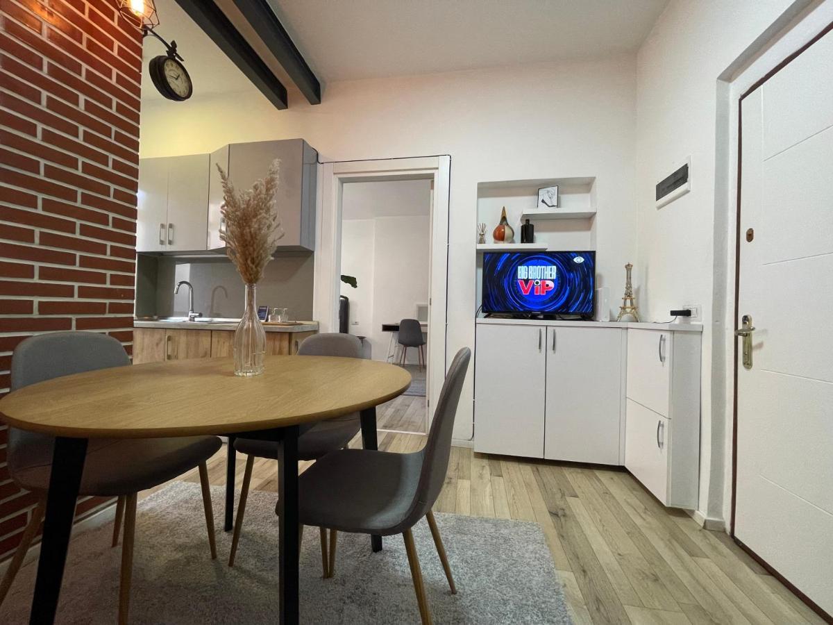 Myslym Shyri'S Apartments Tiran Dış mekan fotoğraf