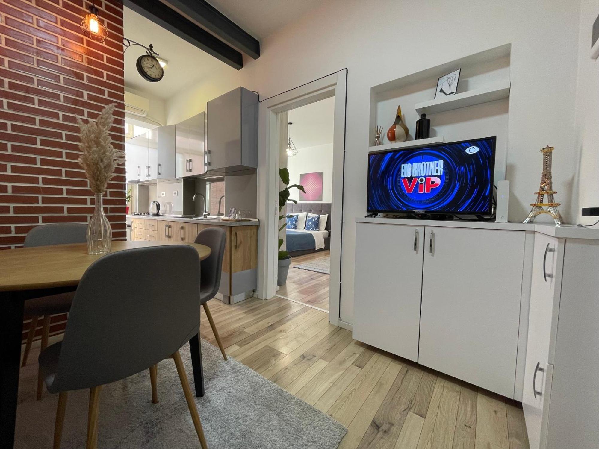 Myslym Shyri'S Apartments Tiran Oda fotoğraf